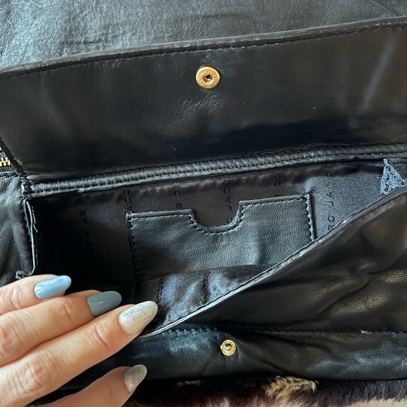 Marc by Marc Jacobs Too Hot To Party Black White Polka-dot Fur Fold Clutch - Picture 7 of 8